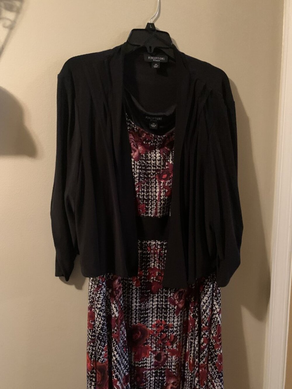 Flowered pattern dress and jacket set